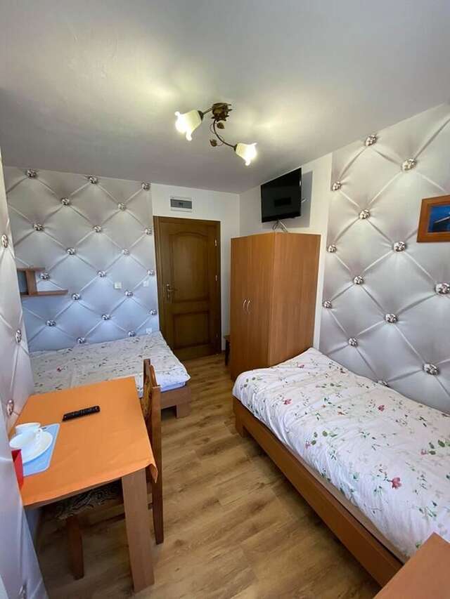 Отели типа «постель и завтрак» Pensjonat SŁONECZKO Władysławowo Владыславово-26